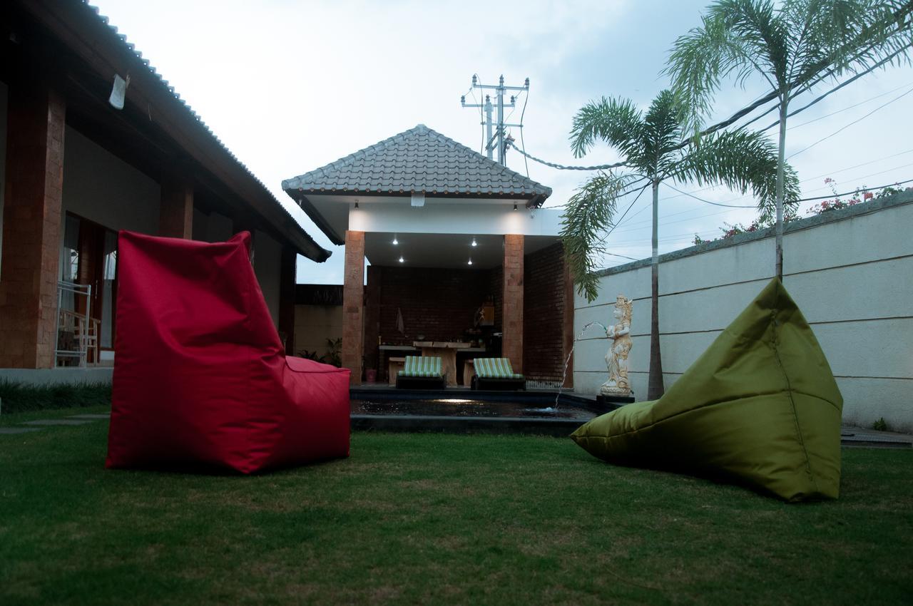 Aghasvina Guest House Canggu Экстерьер фото